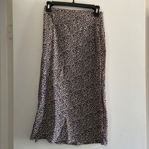 AE Leopard Midi Skirt. Size XS